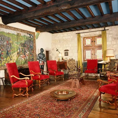 Un Chateau Au Pays De D'Artagnan * Condom