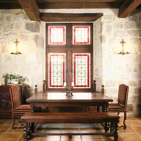 Hébergement de vacances Un Chateau Au Pays De D'Artagnan Condom